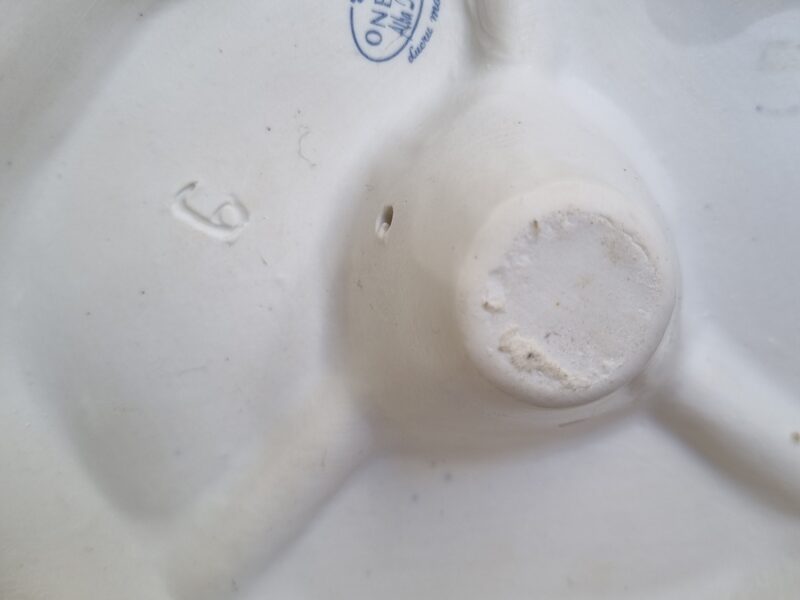 Para narzeczonych na&nbsp;balkonie | duża figura porcelanowa | figura.026 - zdjęcie 2